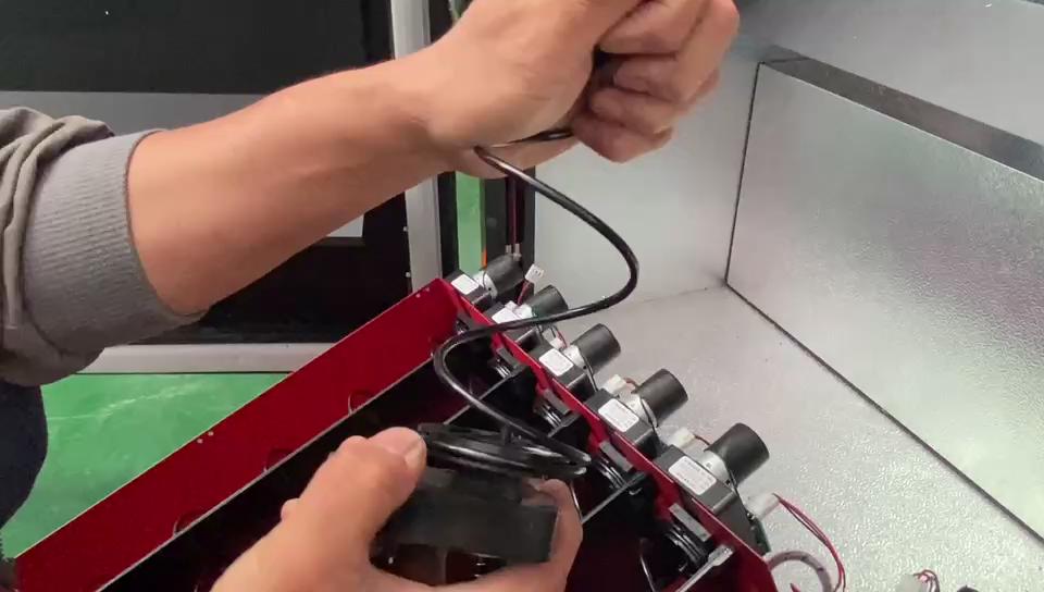 伊維特無人售貨機-更換電機線